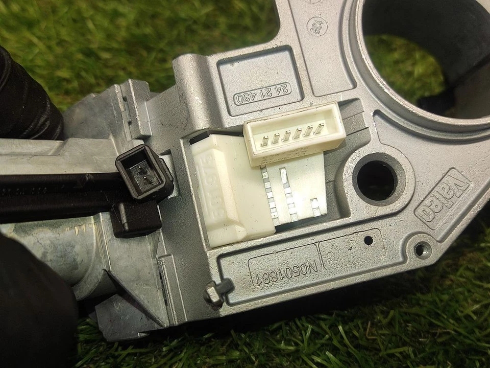 Blocchetto accensione benzina Opel Zafira B 2011 2421430 DTR60783 - Immagine 3 di 4