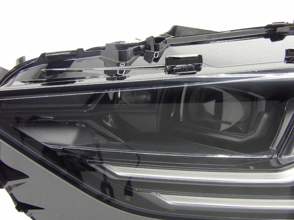 2024-2025 BMW X3 G45 Full LED Headlight Left/Driver LH OEM  8087167-08 — 第 2/4 张图片