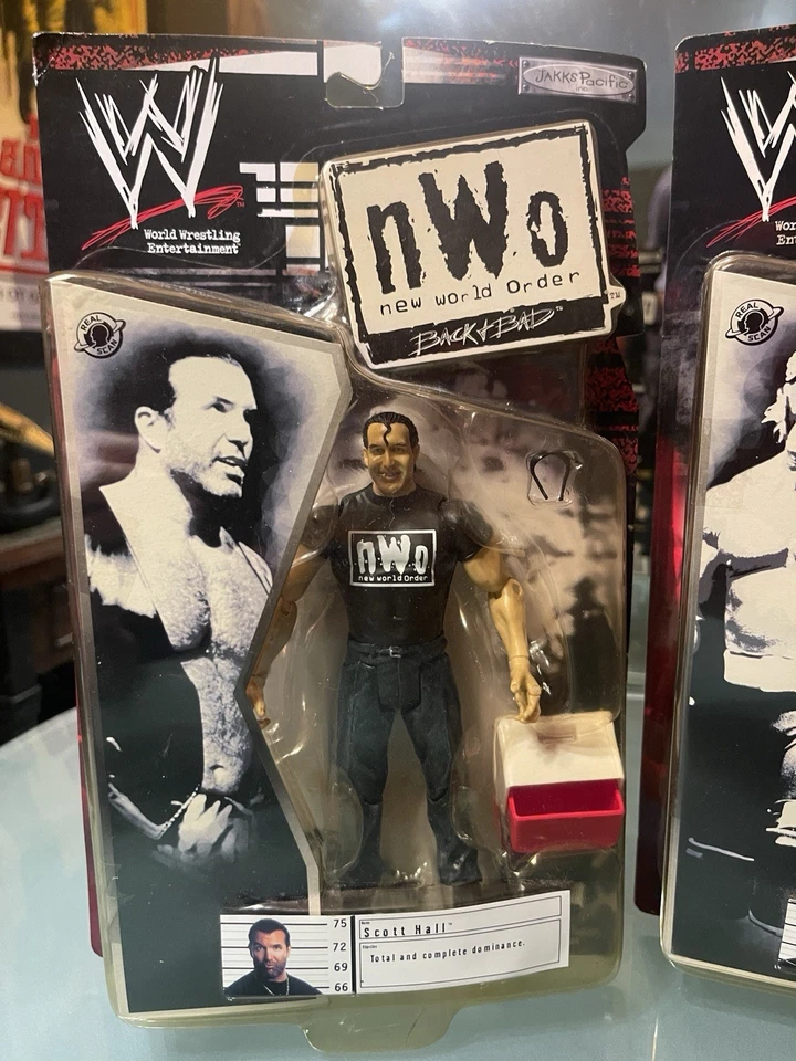 Figuras Jakks Pacific WWE nWo Back + Bad Hollywood Hogan Scott Hall Kevin Nash Foto 3 de 4