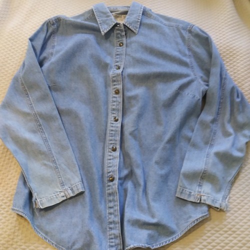 Wrangler Classic Blues Shirt Womens 