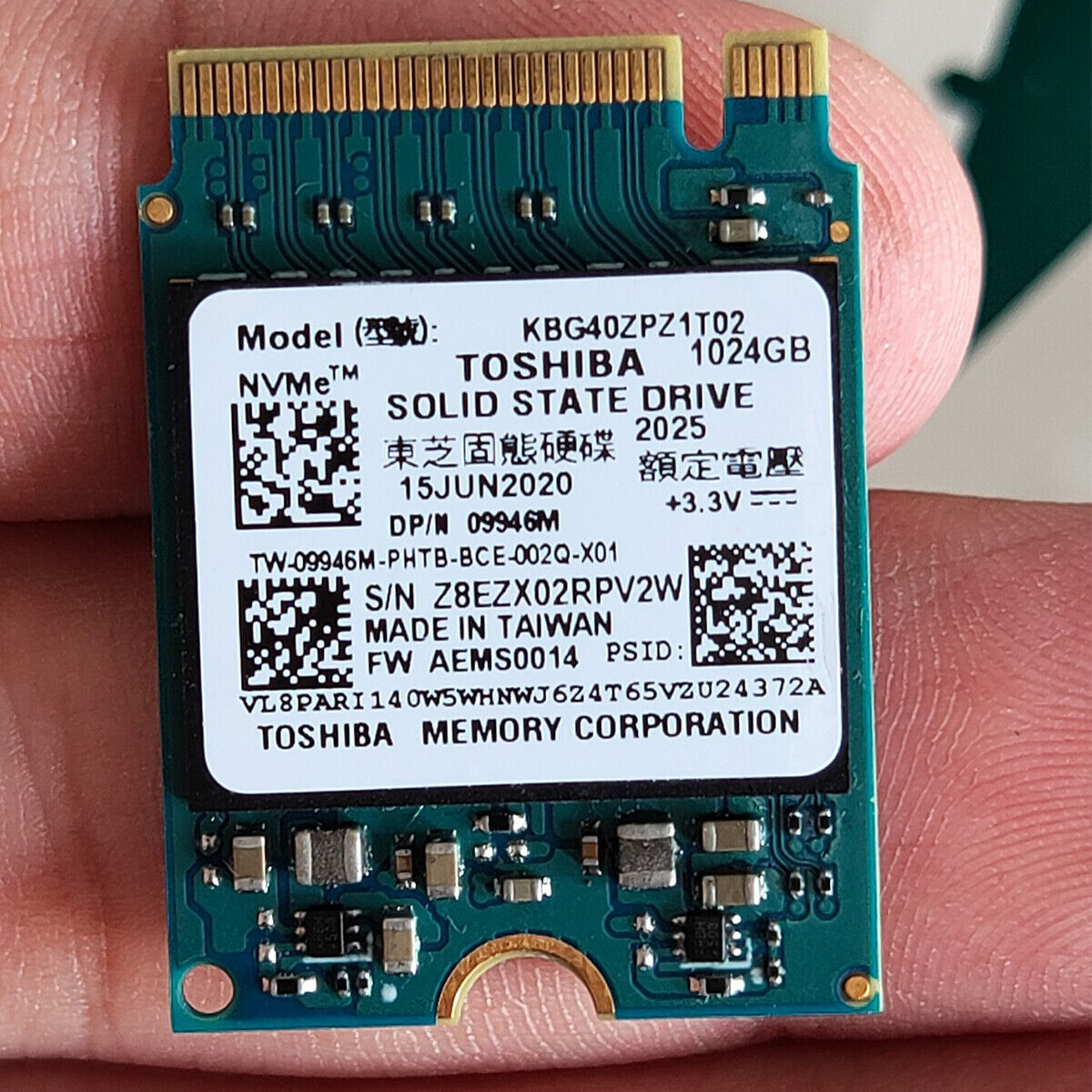 Kioxia / Toshiba 1TB bg4 NVMe M.2 2230 SSD (KBG40ZNS1T02) Steam Deck  Compatible