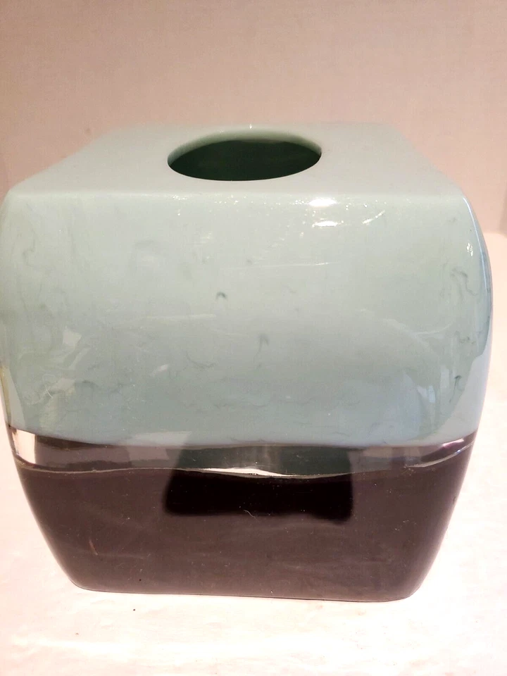 Croscill Home Oasis Tissue Cover Aqua Clear Brown - Image 2 of 4