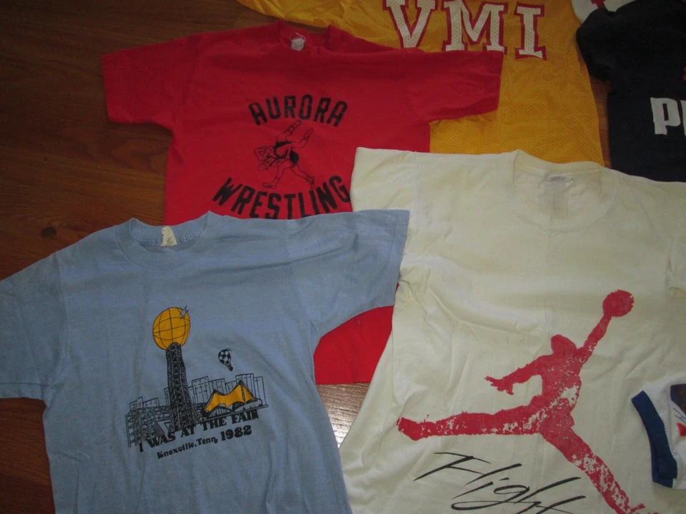 LOTE 10 Camisetas De Colección Años 80 90 Puntada Única Jordan Pantalla Estrellas Knoxville Timbre S Foto 3 de 4