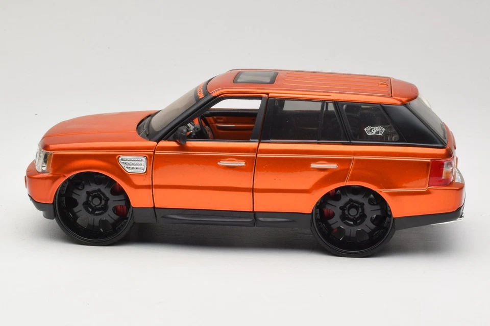 Range Rover Sport L320 31081 naranja Maisto 1/18 Foto 4 de 4