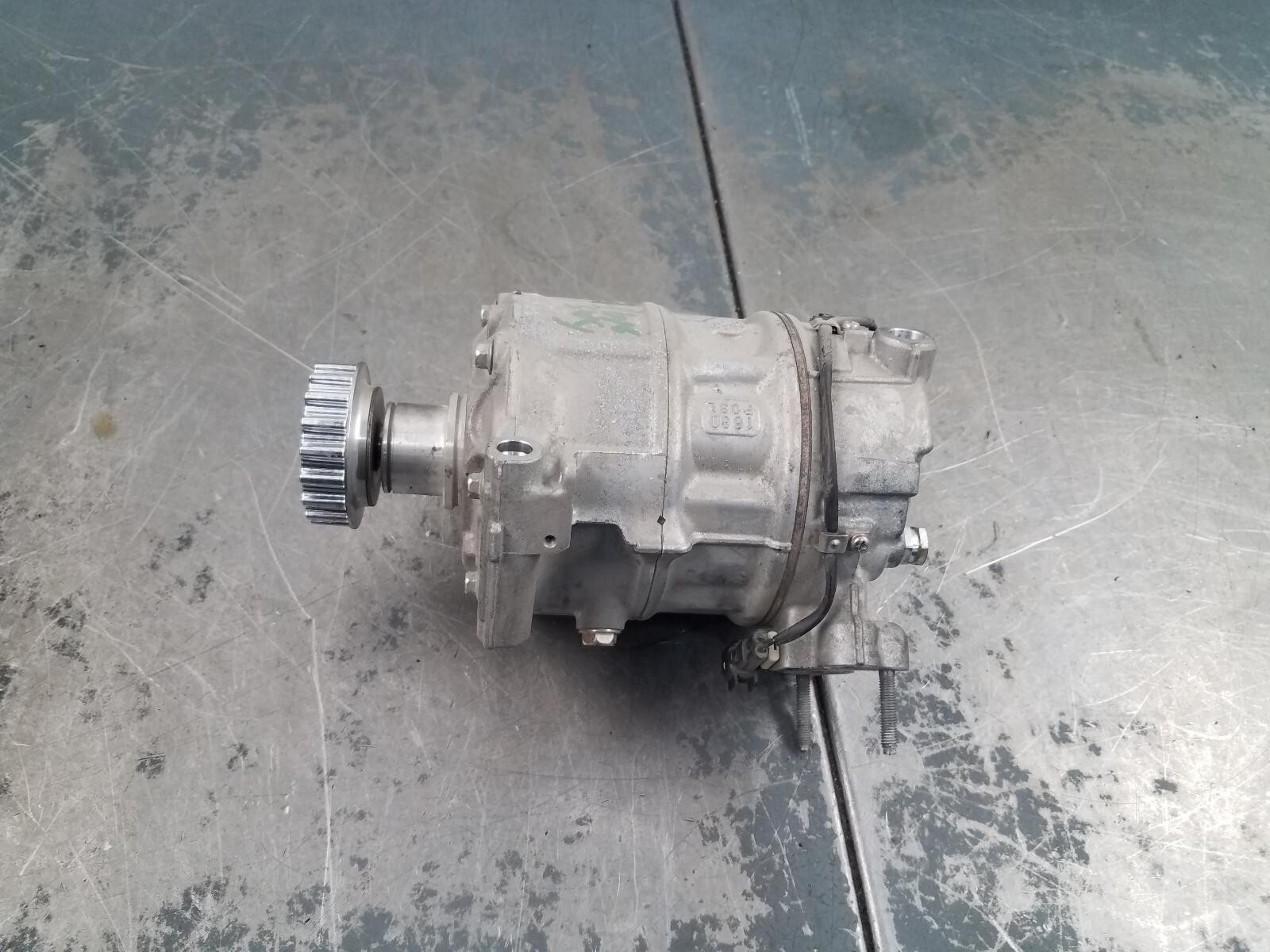 15 16 17 McLaren 675LT MT838T 3.8 3.8L A/C Compressor #1001 H1