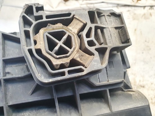 m124590 Montage, Kühler p7823002 BMW 5-Series DE1434307-18