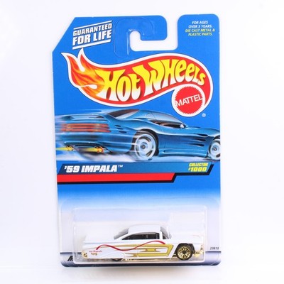 Hot Wheels 1999 - BLUE CARD COLLECTOR - '59 CHEVY IMPALA