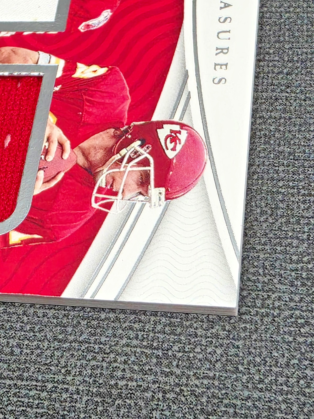 2021 National Treasures NFL Gear Materials Montana Dawson Patrick Mahomes /99 view 3
