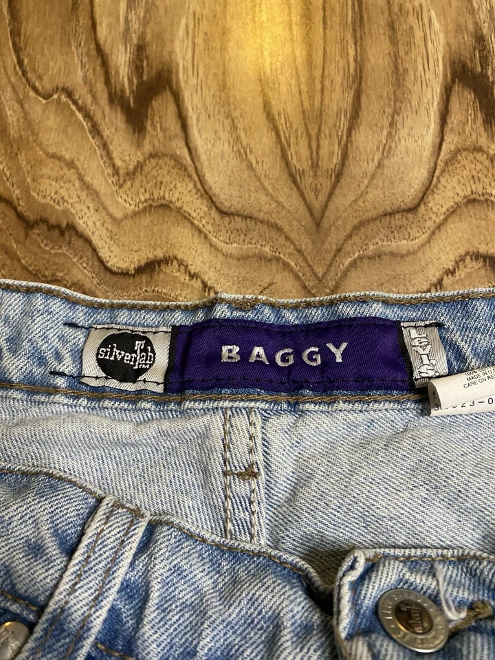 Pantalones Cortos Vaqueros Sueltos Vintage Años 90 Levi’s Plata Etiqueta Púrpura Talla 36 Hechos en EE. UU. Foto 2 de 4