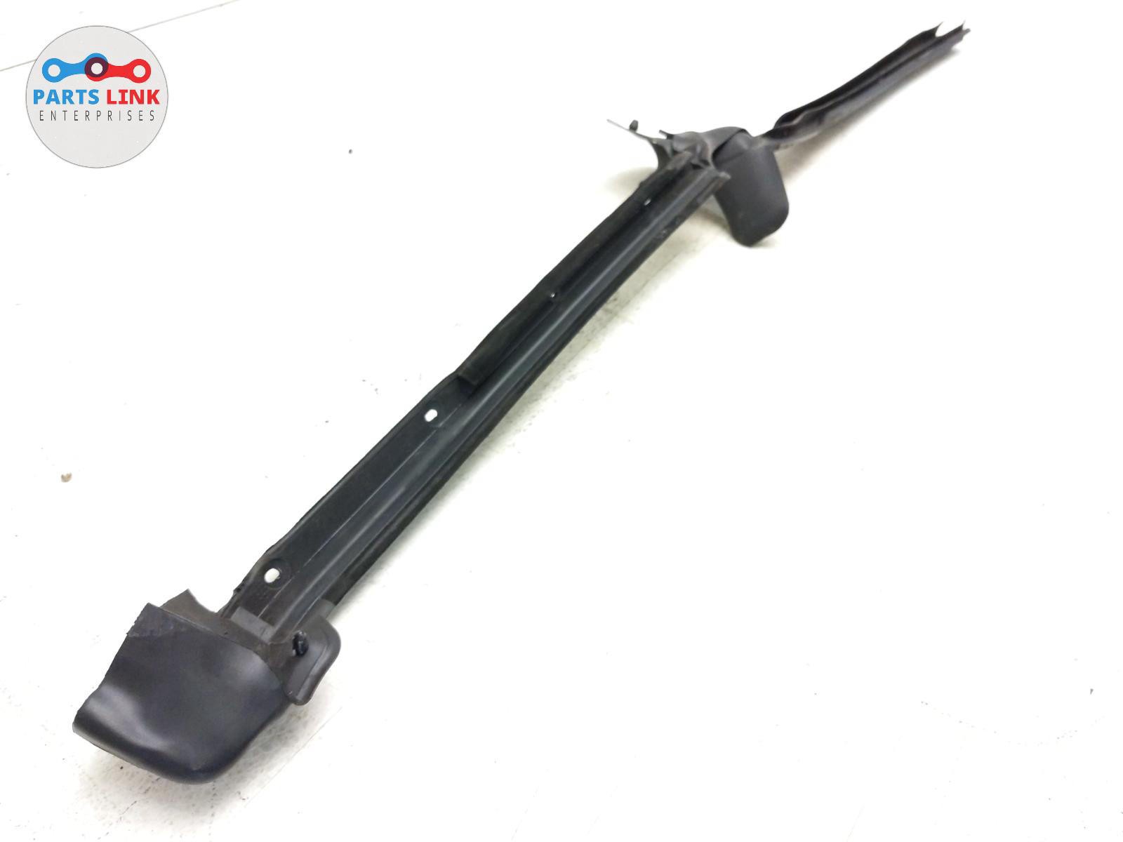 2008-2014 FERRARI CALIFORNIA REAR RIGHT QUARTER LINING GASKET TRIM MOLDING F149