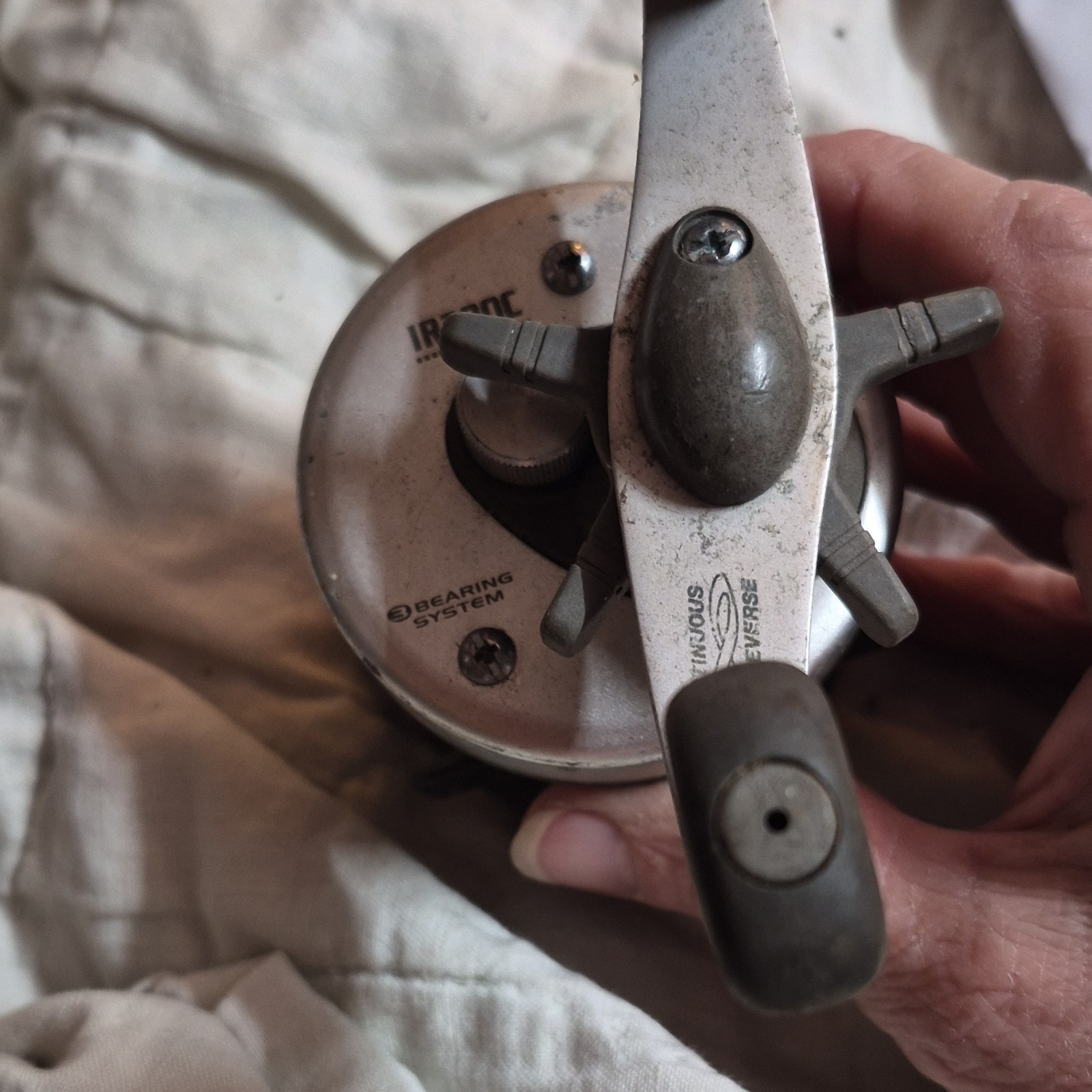 Iron IR300C Vintage Casting Fishing Reel 3 Bearing System Smooth Performance