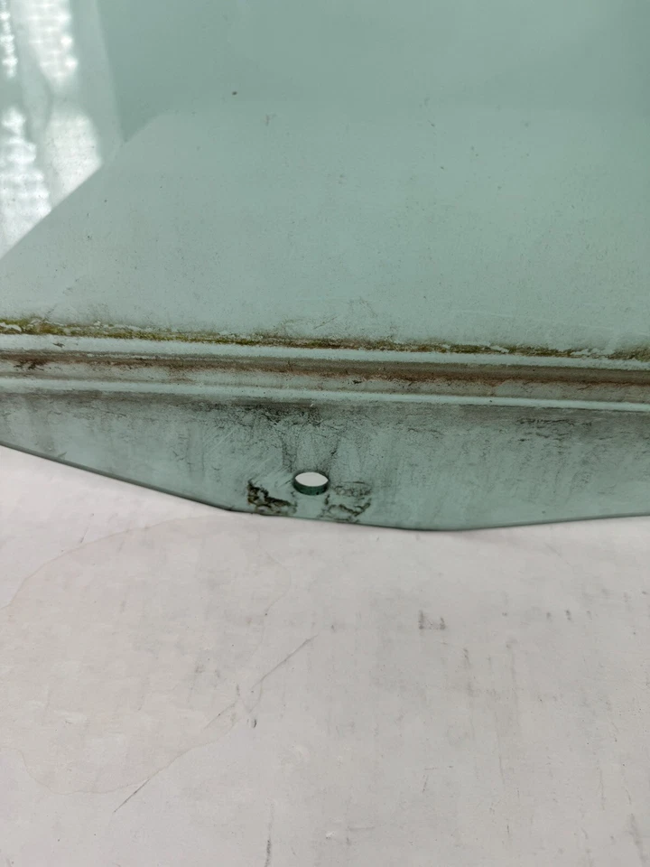 Grand Caravan Chrysler Town & Country Driver 2011 puerta delantera vidrio A207 Foto 3 de 4