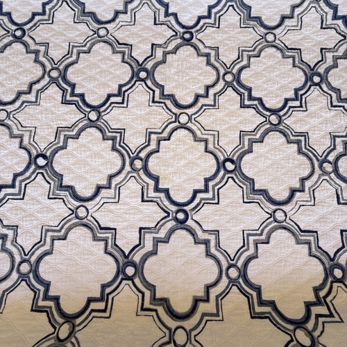 Blue/White Queen Cotton Coverlet/Quilt w Two Standard Shams Beach Cottage Vibe - Picture 3 of 9