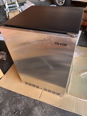 VEVOR 24'' Built-in Beverage Cooler 5.5 cu.ft.142 Can Beer Fridge Bar