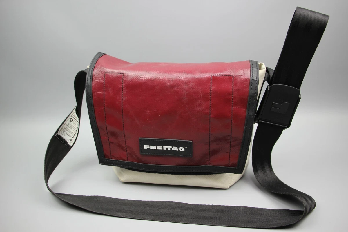 FREITAG F11 LASSIE Red/White/Orange Cycling/Casual CLASSIC MESSENGER Bag Size S