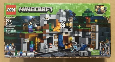 New - LEGO Minecraft: The Bedrock Adventures (21147)