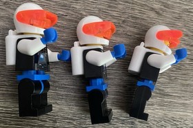 Lego 6983 Ice Station Odyssey 1993 100% Complete with Instructions and Inner Box