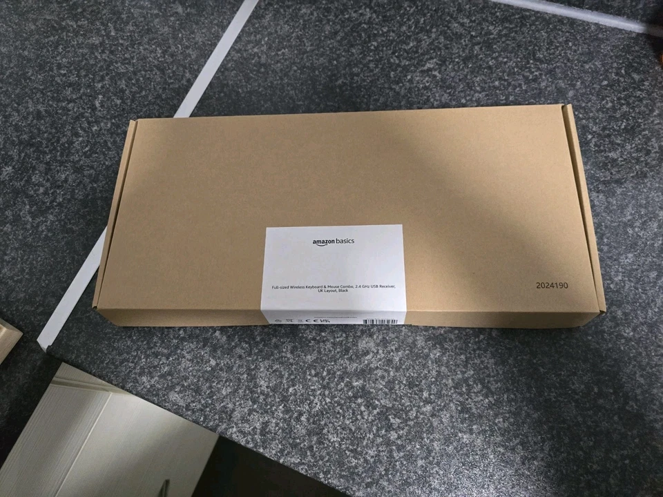 8 X Amazon Basics Full-Sized Wireless Keyboard and Mouse Combo - Image 2 of 2