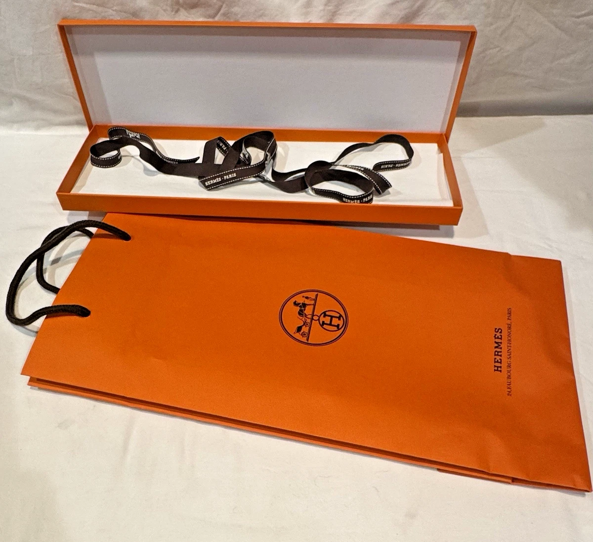単品購入可 ⑫ HERMES エルメス の 9×9×4.5 の BOX 箱 です。”