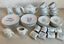 Vintage 70s Strombecker Corp Children's Ceramic Tea Set Blue Floral Dishes 37 Pc