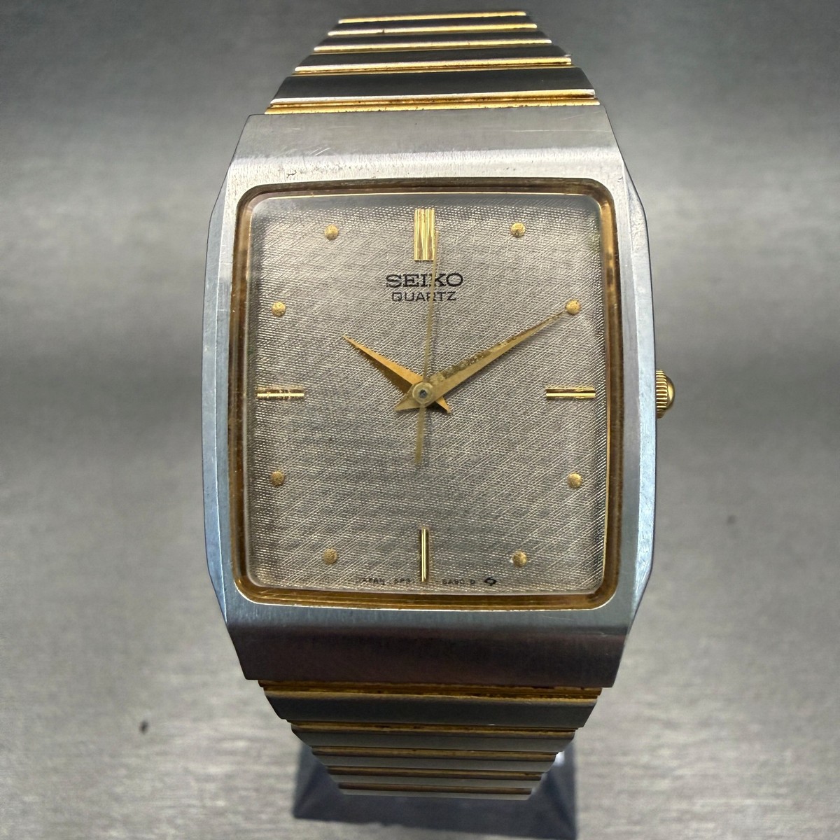 Seiko Tank Watch Men 27mm Silver Dial Two Tone Rectangle 5P31-5A69