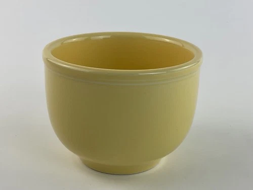 FiestaWare Homer Laughlin Fiesta Chili Soup Bowl Light Yellow 4 1/2” x 3 1/2”