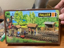 Faller HO Kit B-140 small rail yard shacks NEW
