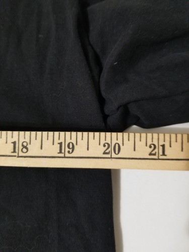 T-shirt casual Puma Essentials Crew collo manica corta nera casual - Foto 8 di 11