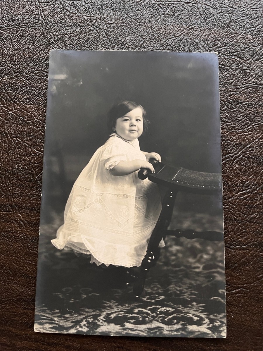 RPPC Studio Pose Young Girl Midget / Dwarf San Francisco Studio