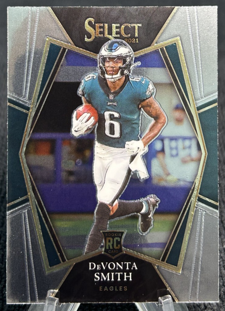 2021 Panini Select - Premier Level Devonta Smith #149 (RC)