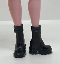 Monster High G3 Gore-Ganizer Draculaura Fashion Doll Outfit Shoes Black Boots