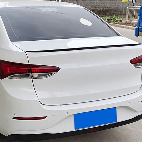 Универсальный автомобильный спойлер