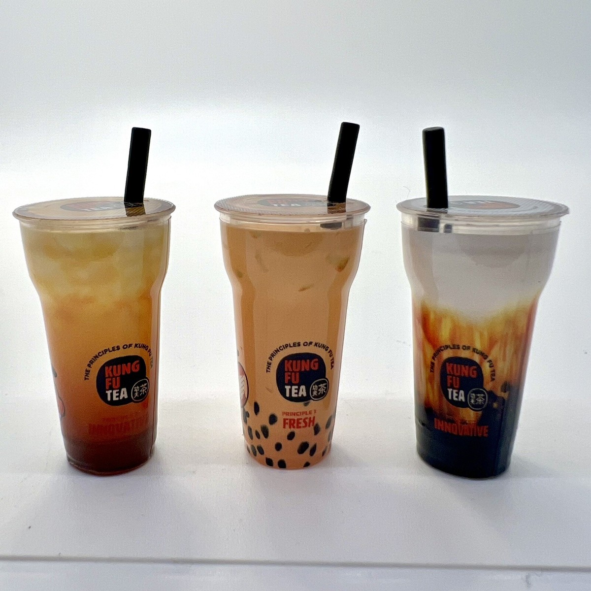 ☆Milk tea☆ Foodie Zuru Surprise Mini Brands Ultra Rare Kung Fu Milk Tea