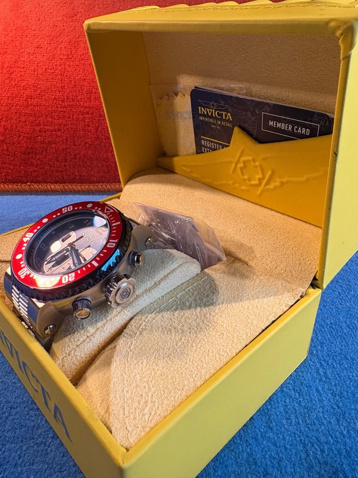 Invicta Pro Diver / Chronograph 36590 + Box + Dokumente - 50 ATM - wie neu ! - Bild 2 von 4