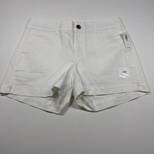 Old Navy Women's Everyday Shorts Size 6 White 3.5" Inseam NWT
