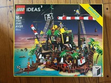 *NEW* LEGO Ideas 21322 Pirates of Barracuda Bay *RETIRED* *CREASES*