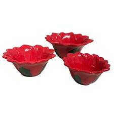 Boston Warehouse Poinsettia Christmas Bowls Set Of 3 Red Ceramic Nesting 7"