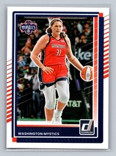 2025 Donruss WNBA #30 Stefanie Dolson