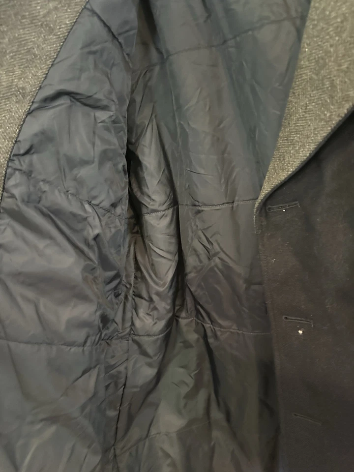 Abrigo grande de lana de doble botonadura azul marino Nautica para hombre - con botones de anclaje  Foto 4 de 4