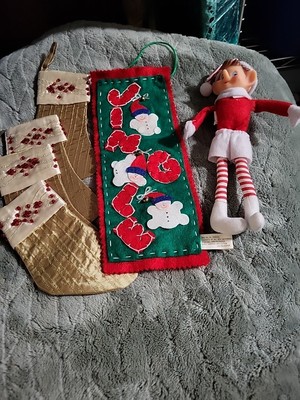 Vtg Christmas Felt PIXIE ELF Knee Hugger Posable Rubber Face Long Nose + B42-s4