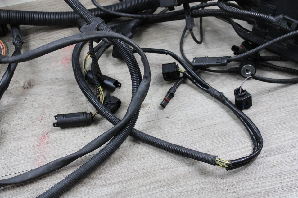 06-07 BMW E60 E61 530XI ARNÉS DE CABLES DEL MOTOR MÓDULO DME Foto 3 de 4