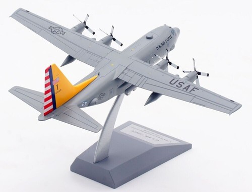 Lockheed Hercules C130H (L-382) USAF US Air Force, InFlight 1/200 IF130USAF629 - Picture 11 of 16