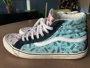 snoopy old skool vans