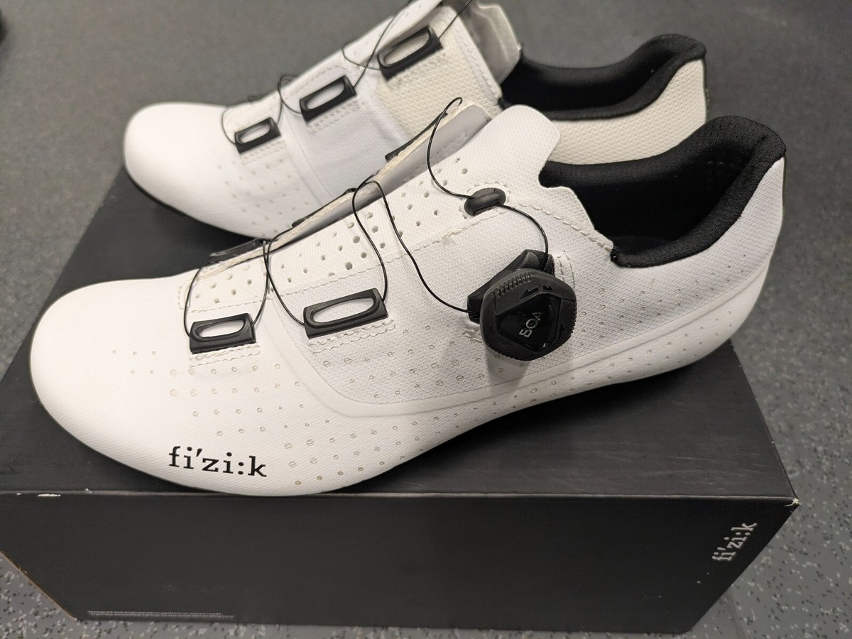 新品未使用　fizik フィジーク R4TRANSIRO EU 38.5 Fizik Transiro R4 Powerstrap Cycling Shoe, Black / White