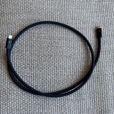 Apple Thunderbolt 5 Pro Cable 1m USB-C High-Speed Data  Charging Black