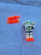 LEGO BLACKTRON 2 SPACE  ASTRONAUT MINIFIGURE WITH HELMET AND AIRTANK SP002 17