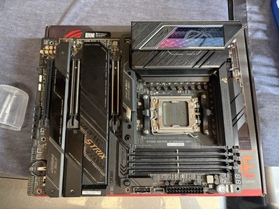 ASUS ROG strix x670e-e gaming wifi motherboard broken bent pins