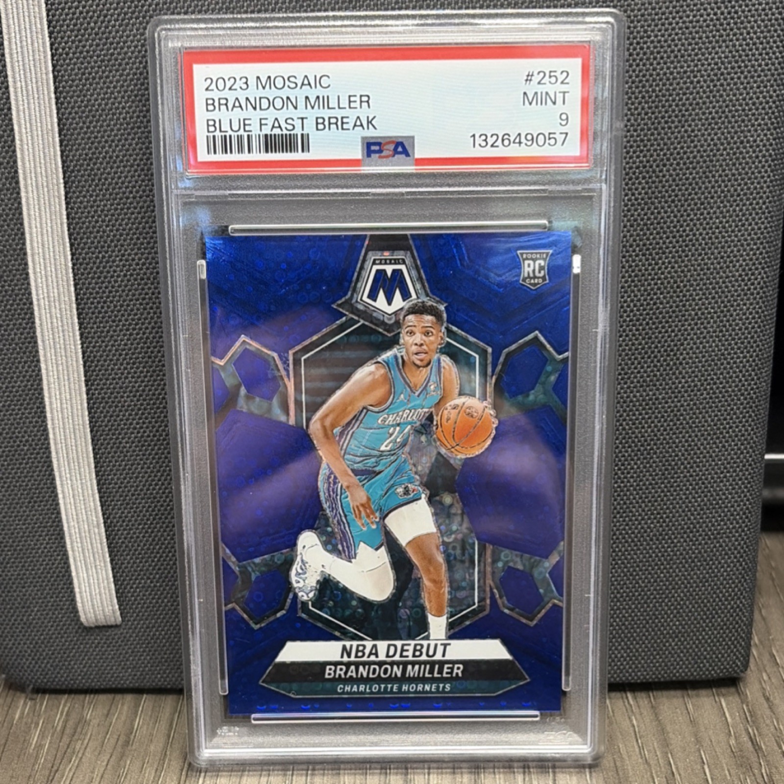 Panini 2023-24 Mosaic Brandon Miller NBA Debut Fast Break Blue /85 #252 PSA 9