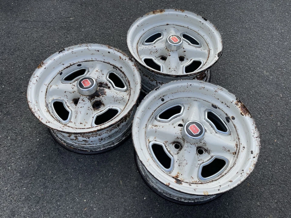 3 罕见 OLDSMOBILE 13x6 CUTLASS 拉力赛车轮带帽-925- BARN FIND — 第 3/4 张图片