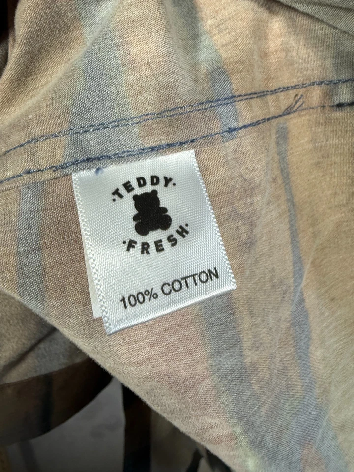 Teddy Fresh Magic The Gathering Collab Button Down M Gamer Streetwear Esports LS - Image 4 of 4